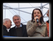 Giuliano Pisapia, Chiara Bisconti alla Stramilano 2012 - Foto di Luca Cambré